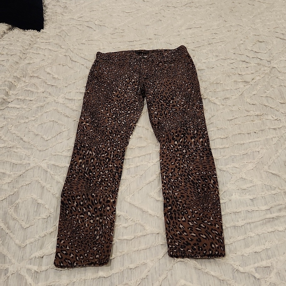 Leopard Print Jen 7 by 7 for all mankind skinny jeans size 2!
